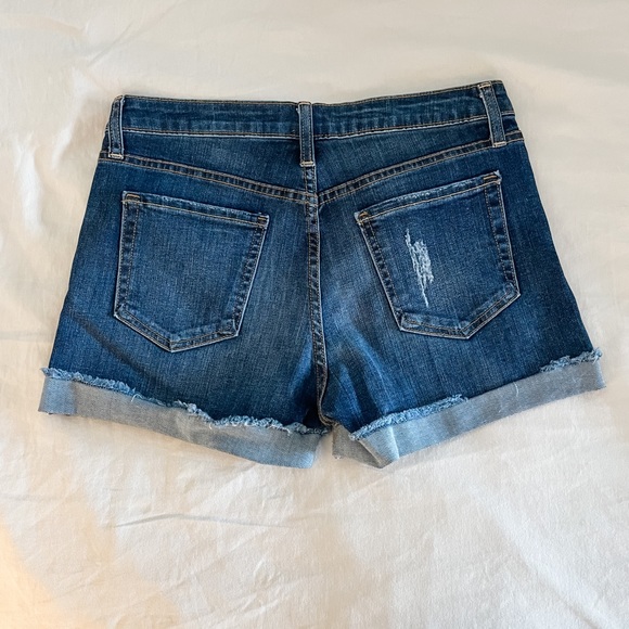 Distressed Cuffed Frayed Hem Denim Shorts - 6 - Picture 4 of 5